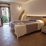 La 3* Milazzo