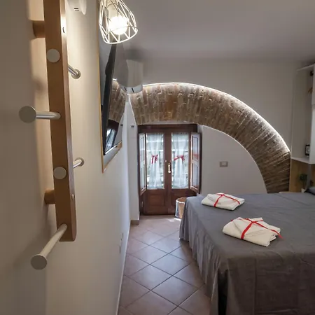 La Nocleg ze śniadaniem 3*